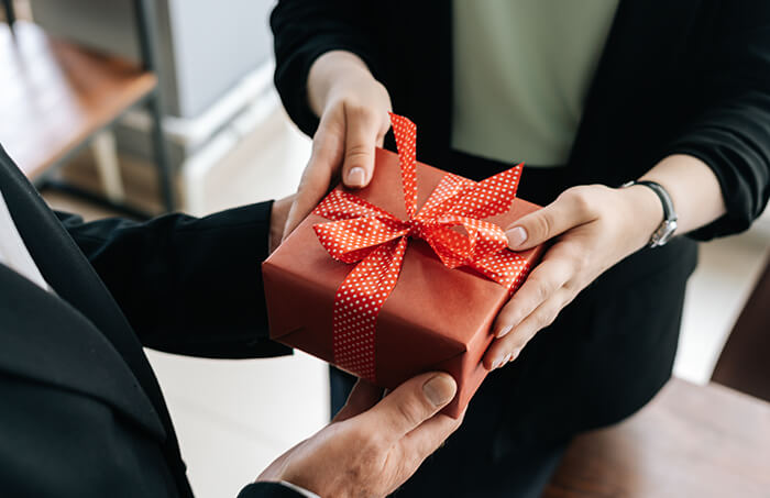 souvenirs gift event